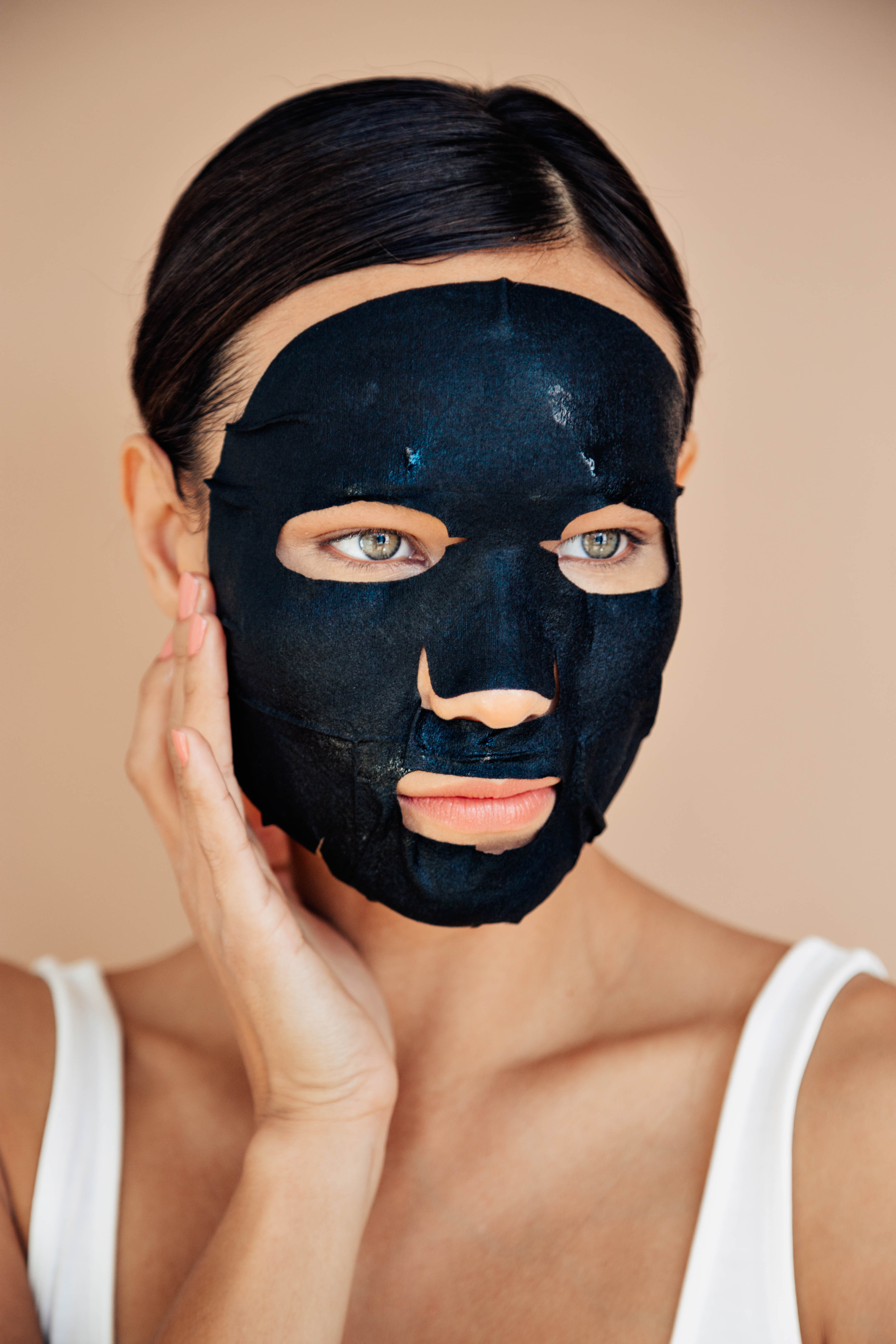 3 step Brightening+ Charcoal Mask - Skinesque